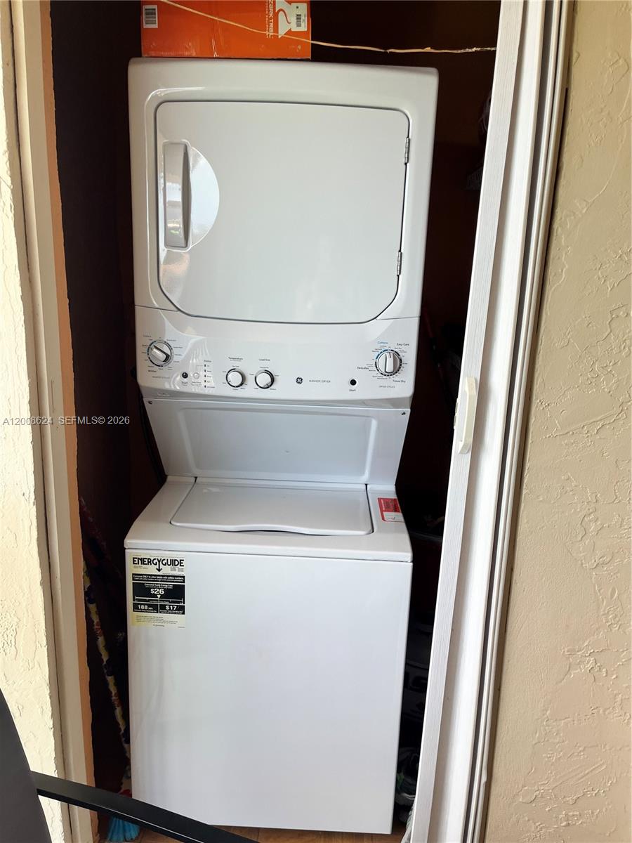 VISTA ALEGRE TOWNHOMES CO - Residential