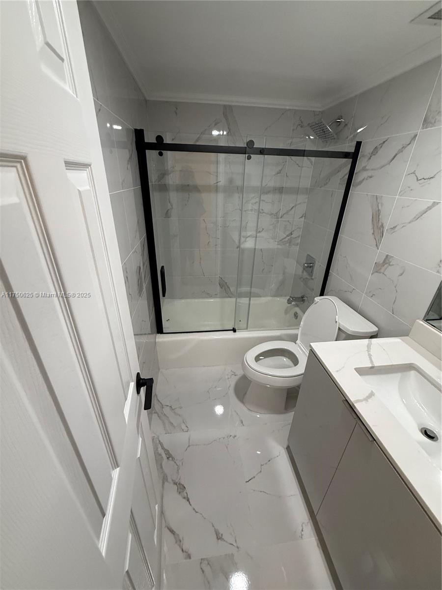 HEMISPHERES CONDO - Residential Lease