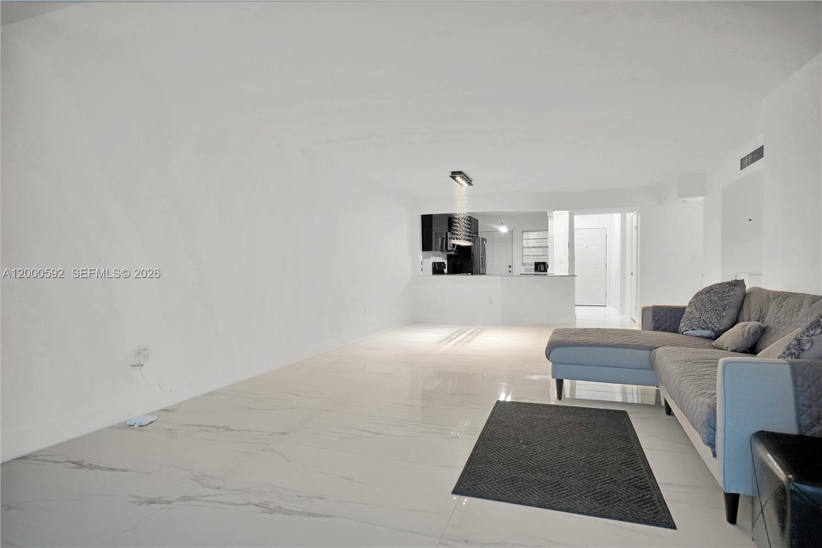 JADE WINDS GROUP-DAISY GA - Residential Lease