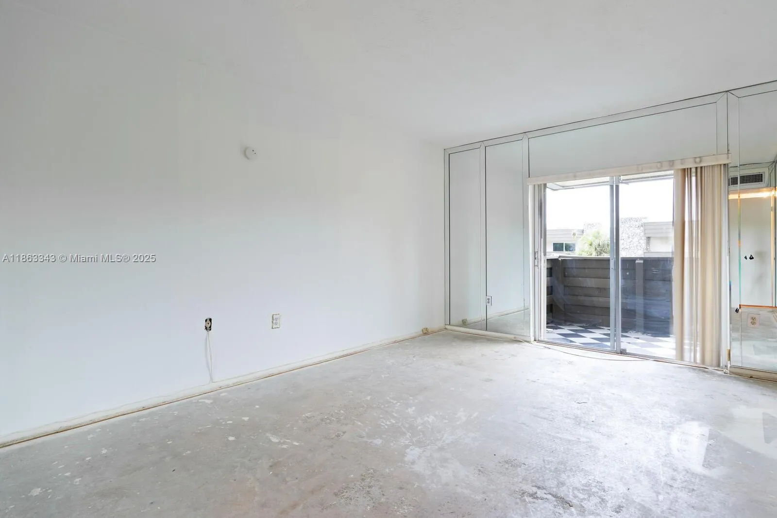 Miami, Florida 33143, United States, 2 Bedrooms Bedrooms, ,2 BathroomsBathrooms,Residential,Active,195240