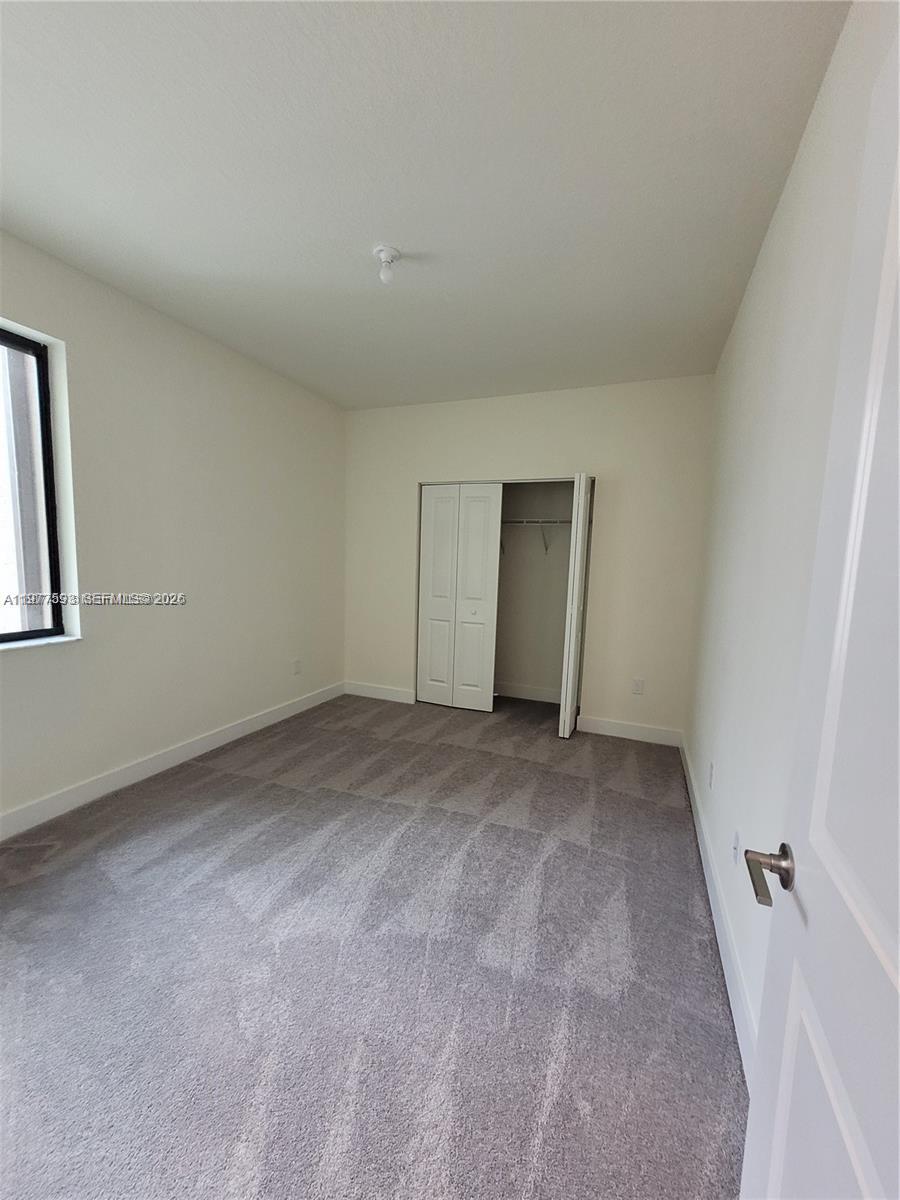 DOWNTOWN DORAL SOUTH PHAS - Residential Lease