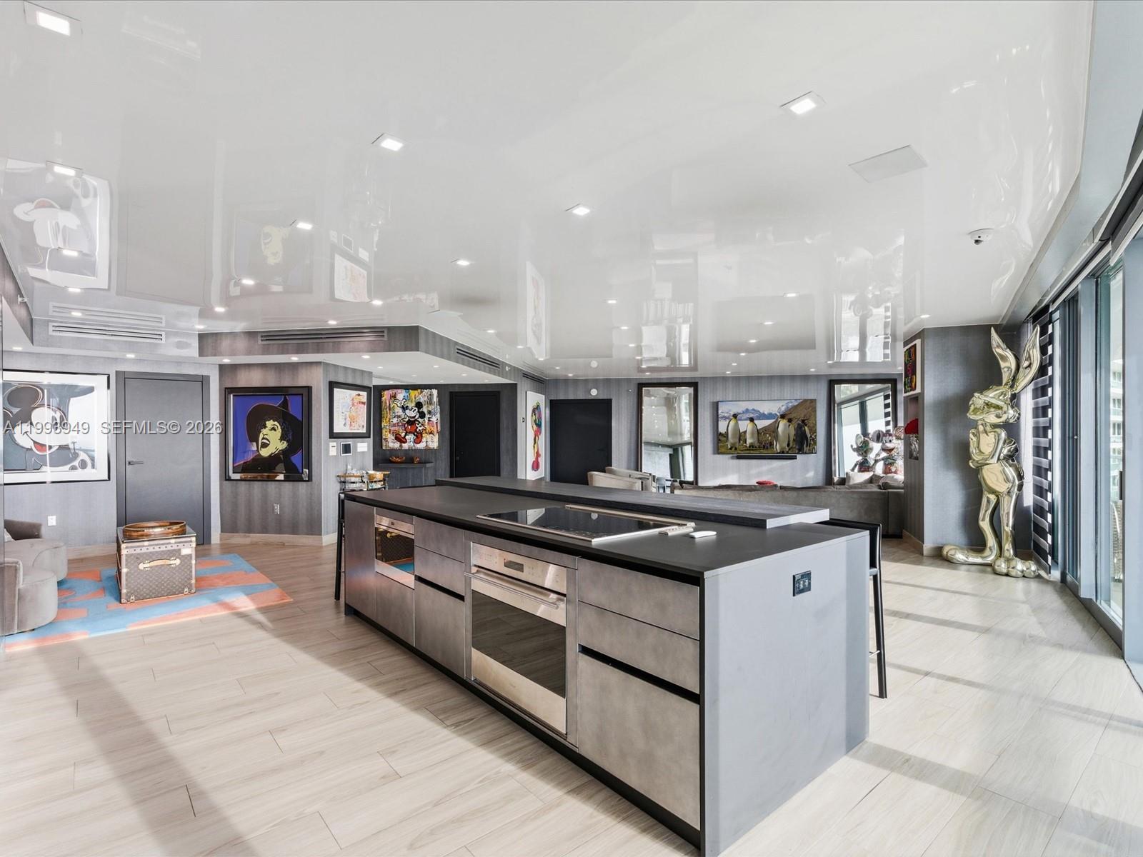 TOWERS OF PORTO VITA-SOUT - Residential