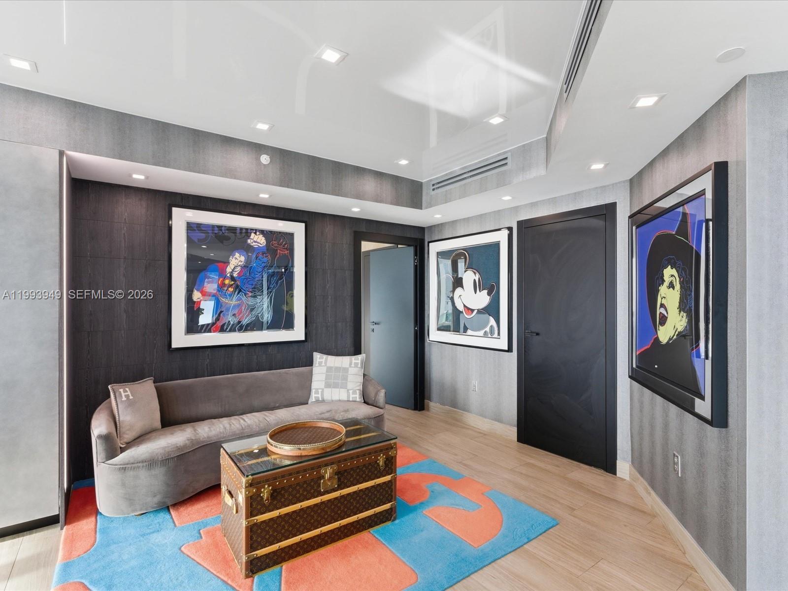 TOWERS OF PORTO VITA-SOUT - Residential