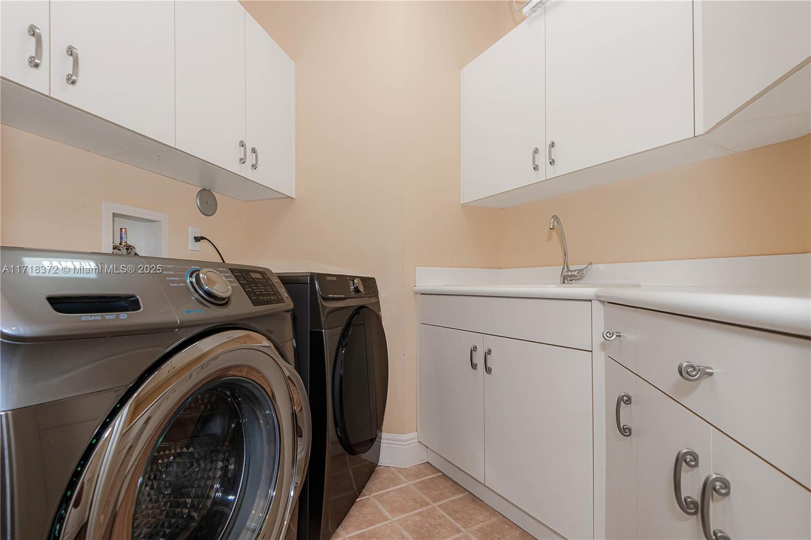 CENTERLINE HOMES AT PLANT - Residential