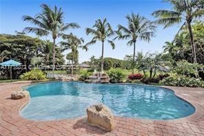 1600 NW 117th Ave