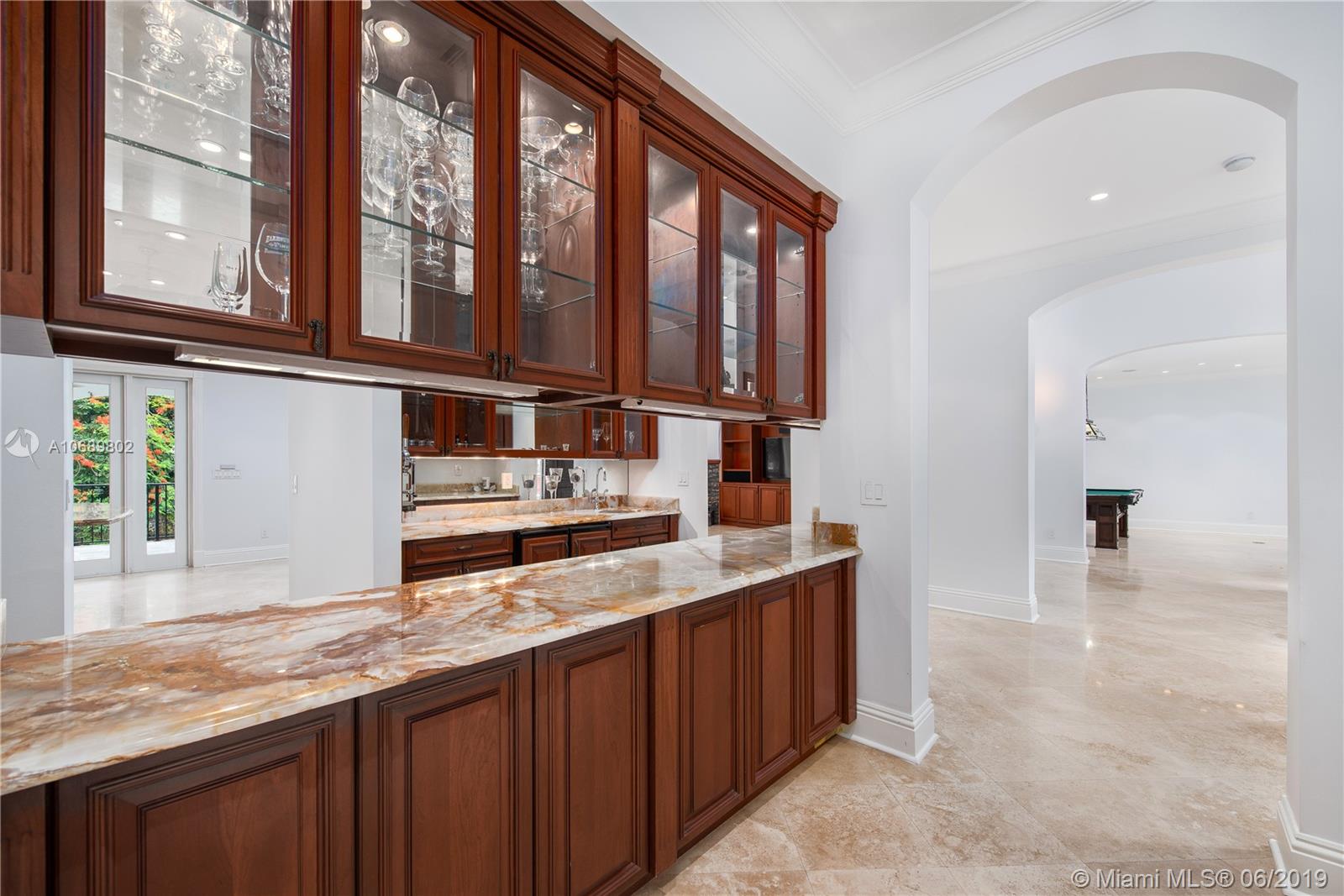 CORAL WATERWAY REPLAT - Residential