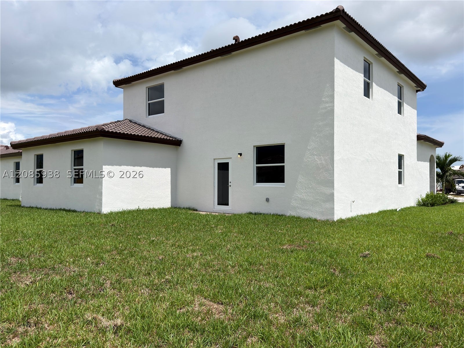 2996 SE 25th Ter