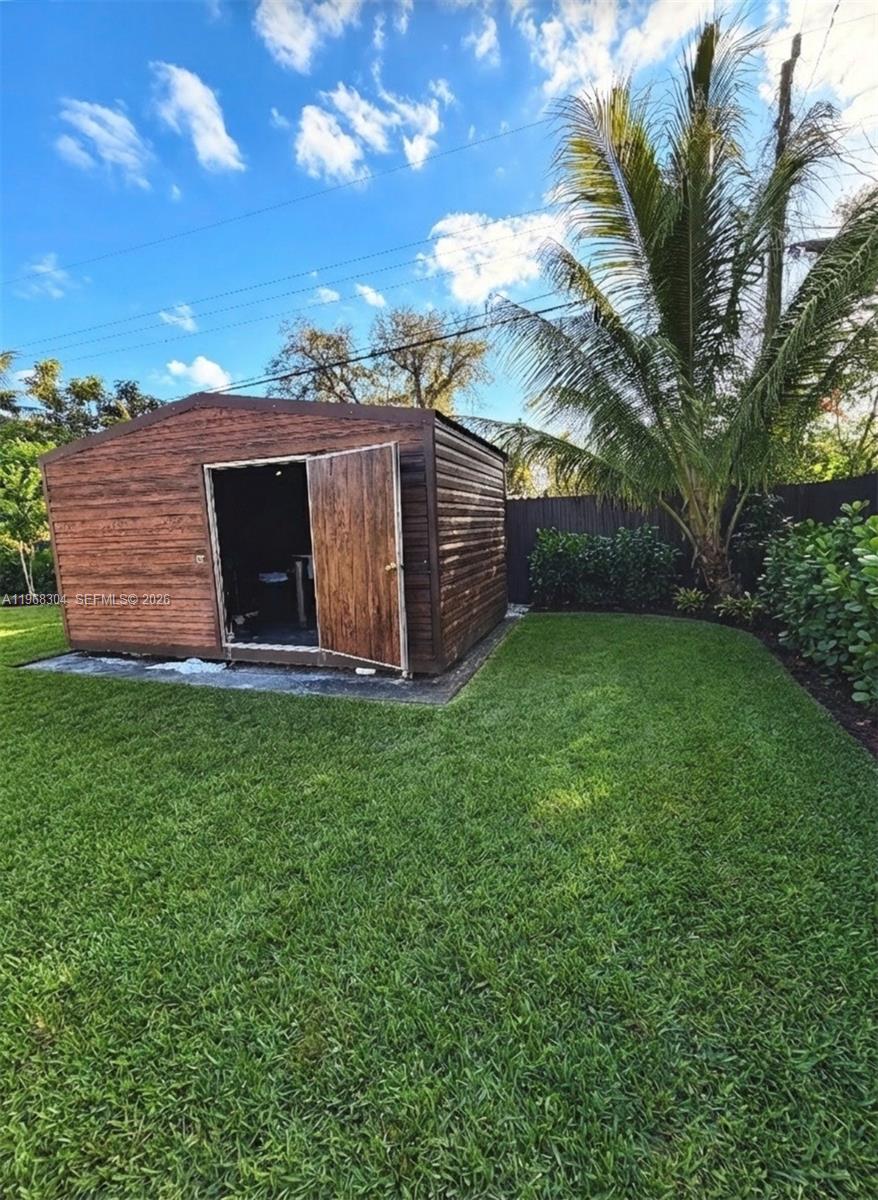 MIAMI GARDENS ESTATES SEC - Residential