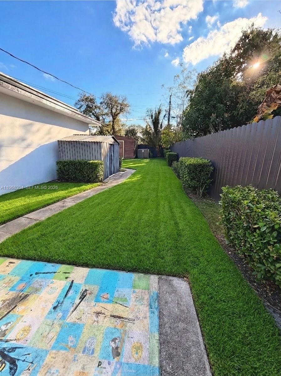 MIAMI GARDENS ESTATES SEC - Residential