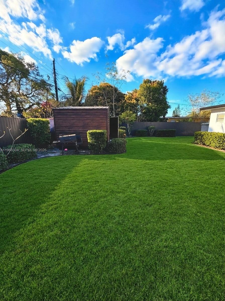 MIAMI GARDENS ESTATES SEC - Residential