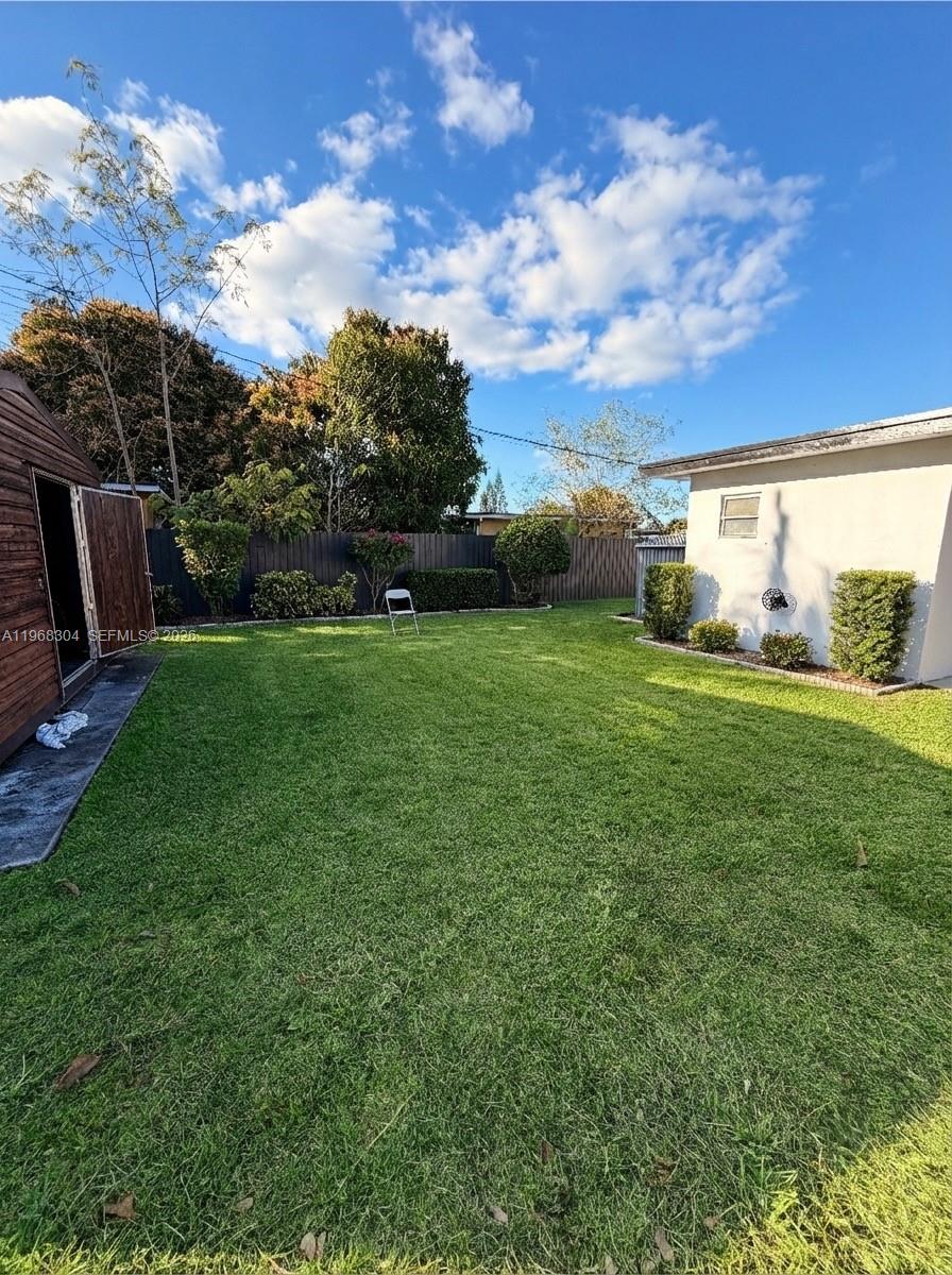 MIAMI GARDENS ESTATES SEC - Residential