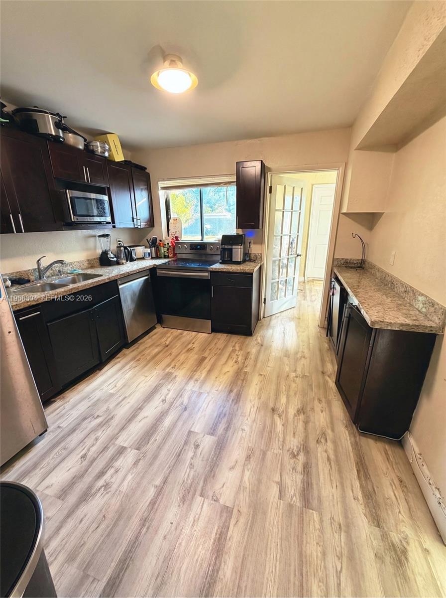 MIAMI GARDENS ESTATES SEC - Residential