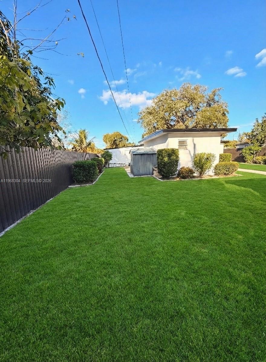 MIAMI GARDENS ESTATES SEC - Residential