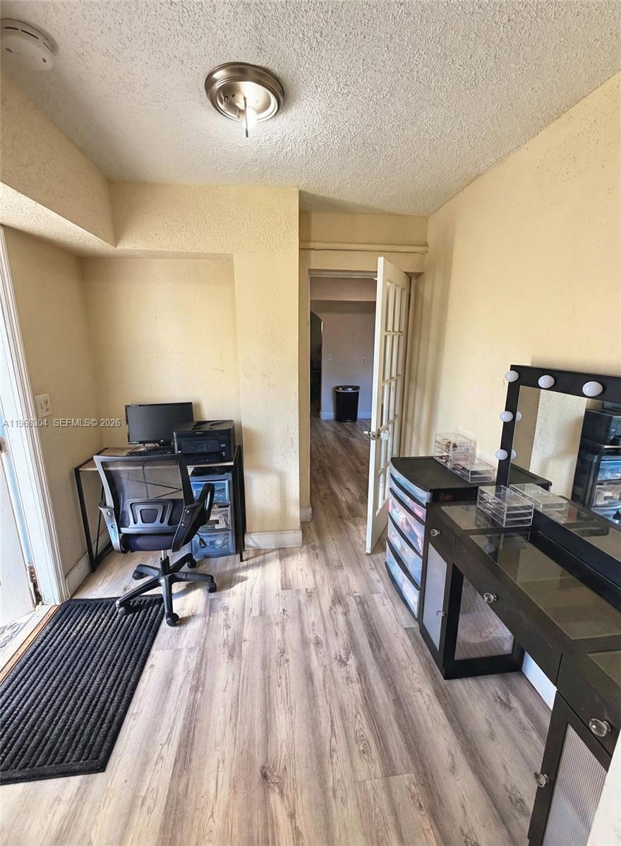 MIAMI GARDENS ESTATES SEC - Residential