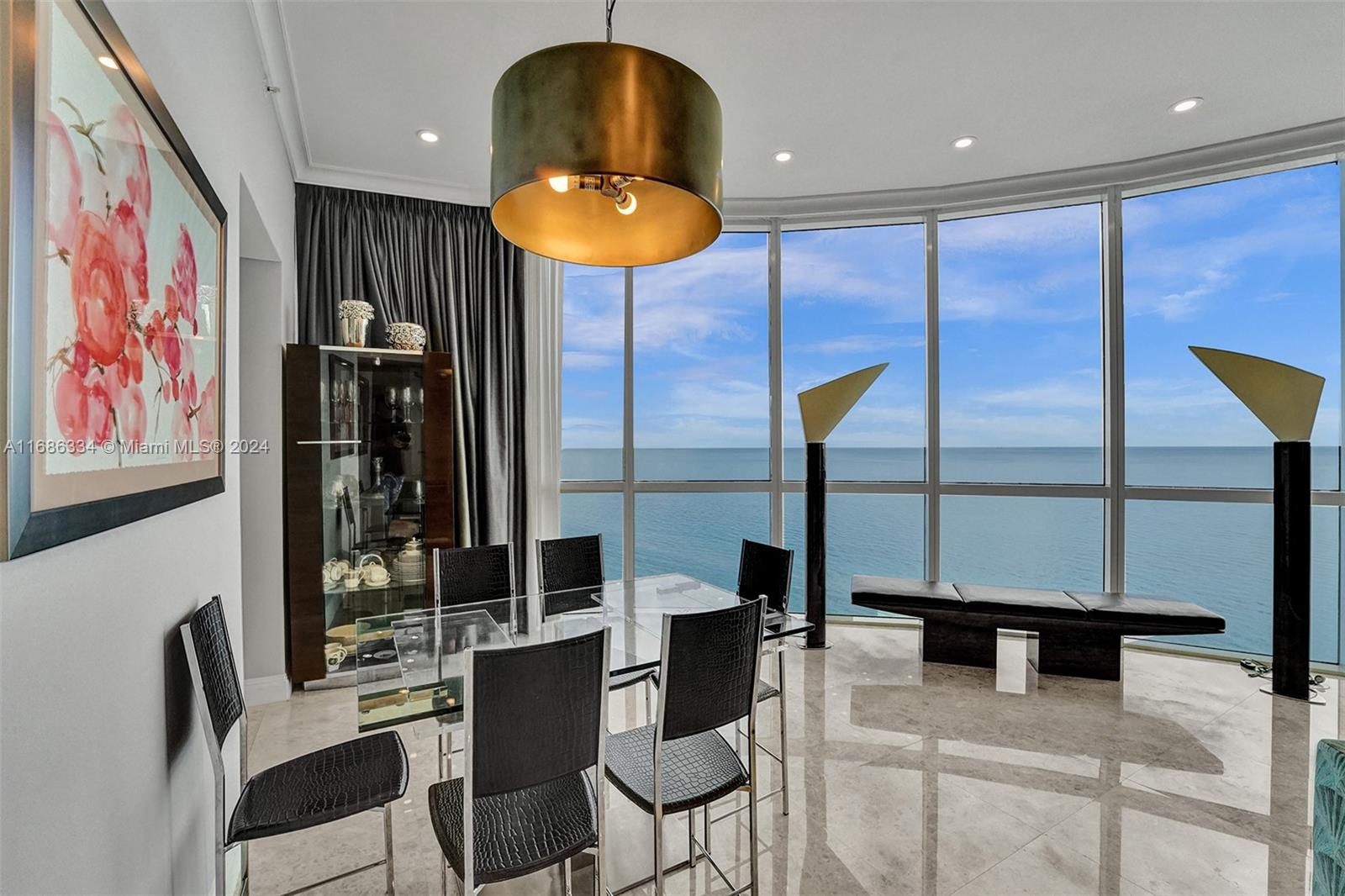 TRUMP PALACE CONDO - Residential