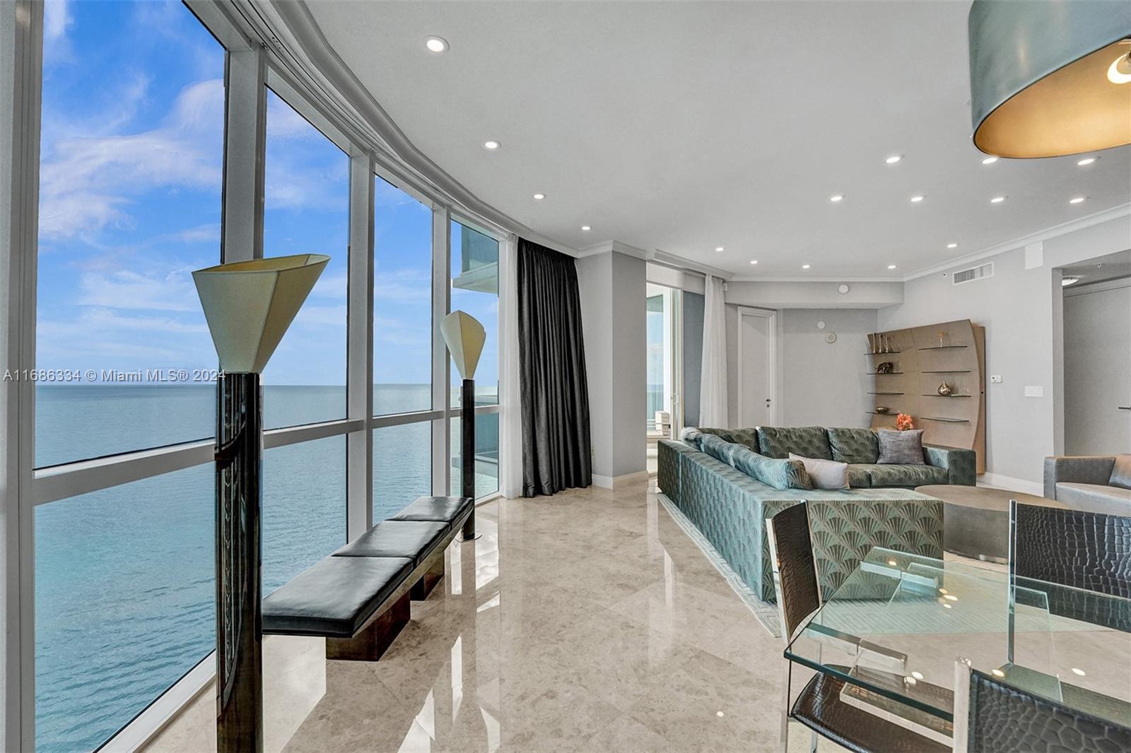 TRUMP PALACE CONDO - Residential