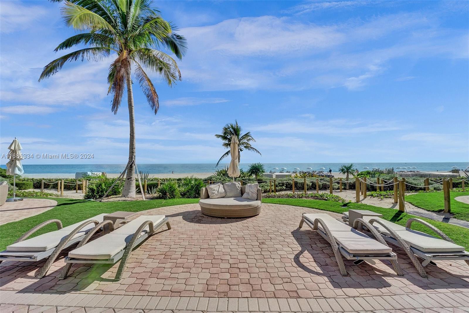 TRUMP PALACE CONDO - Residential