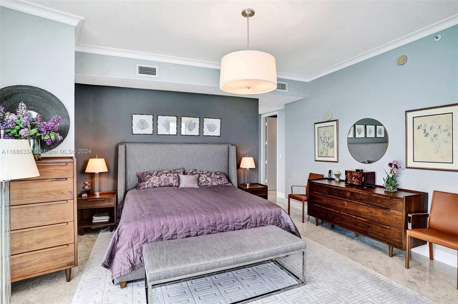 TRUMP PALACE CONDO - Residential