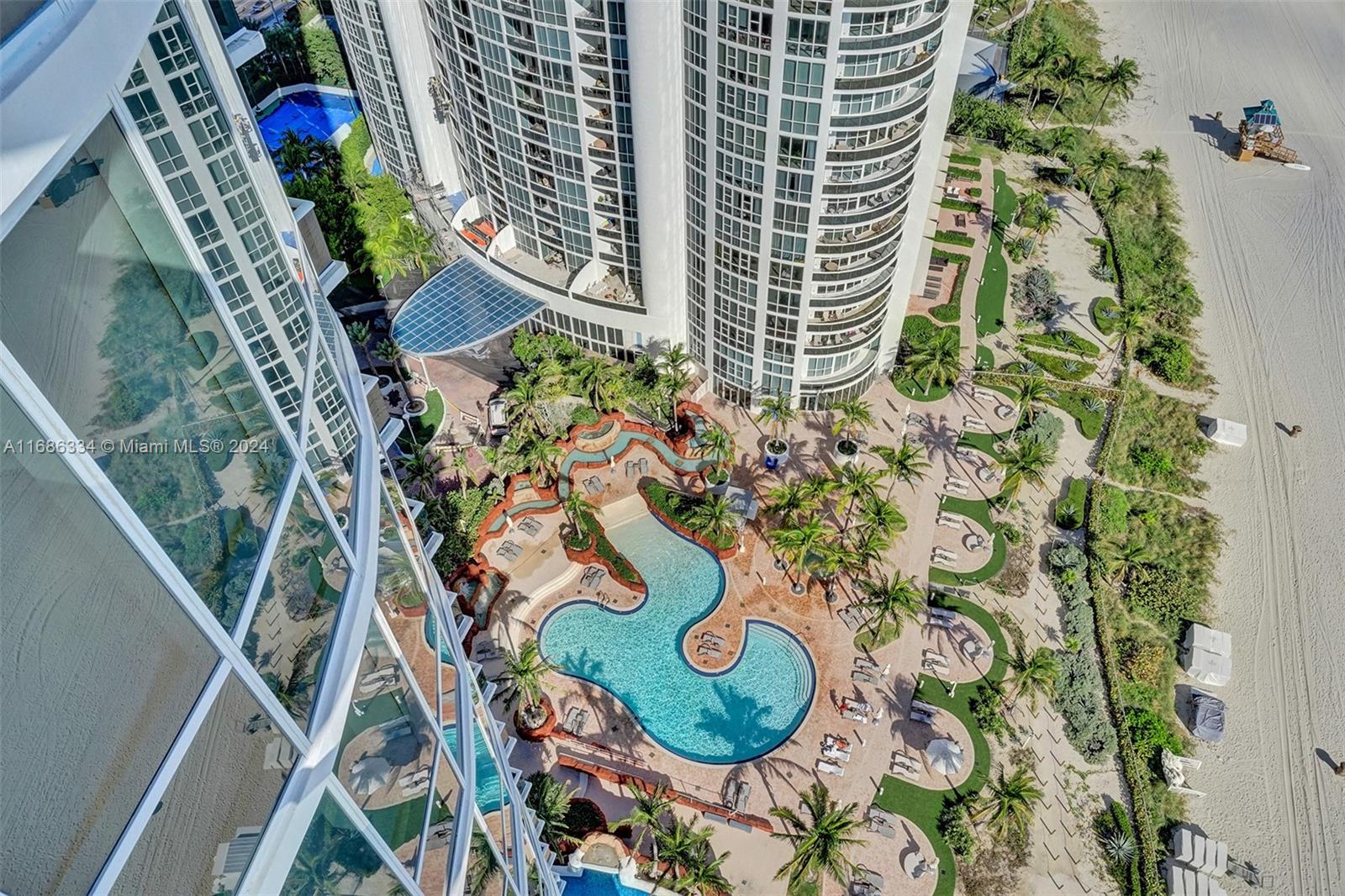 TRUMP PALACE CONDO - Residential