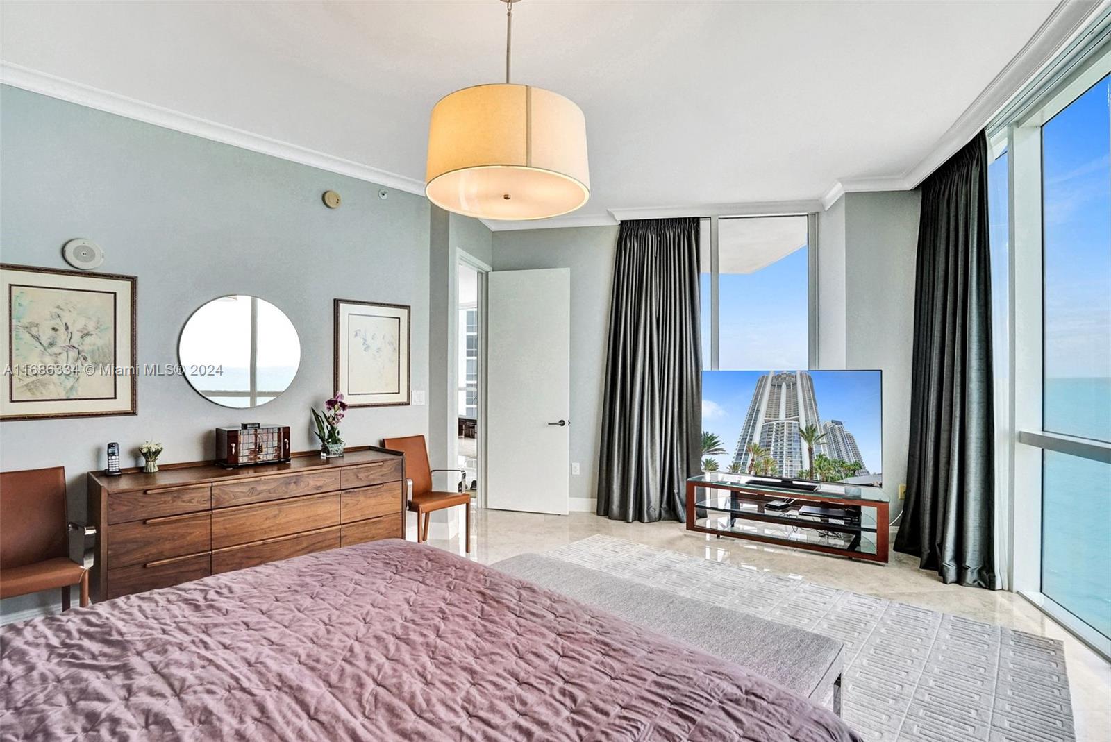 TRUMP PALACE CONDO - Residential