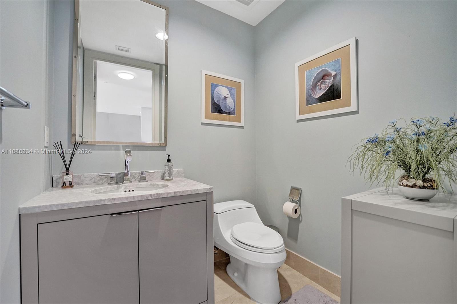 TRUMP PALACE CONDO - Residential