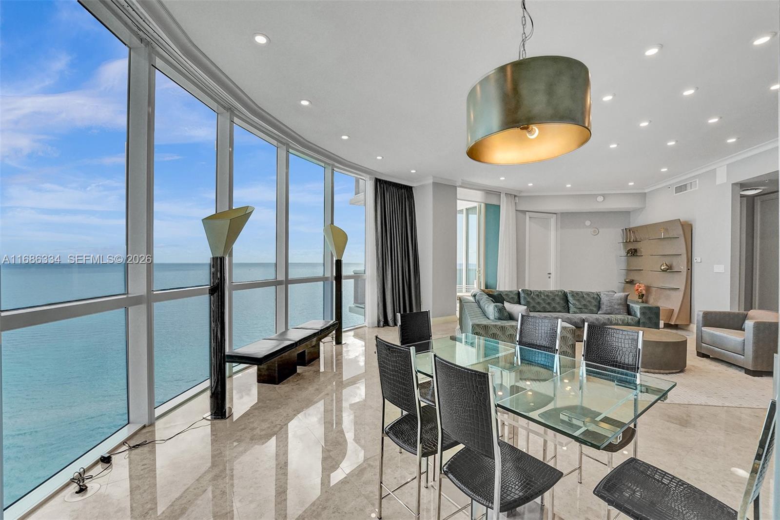 TRUMP PALACE CONDO - Residential