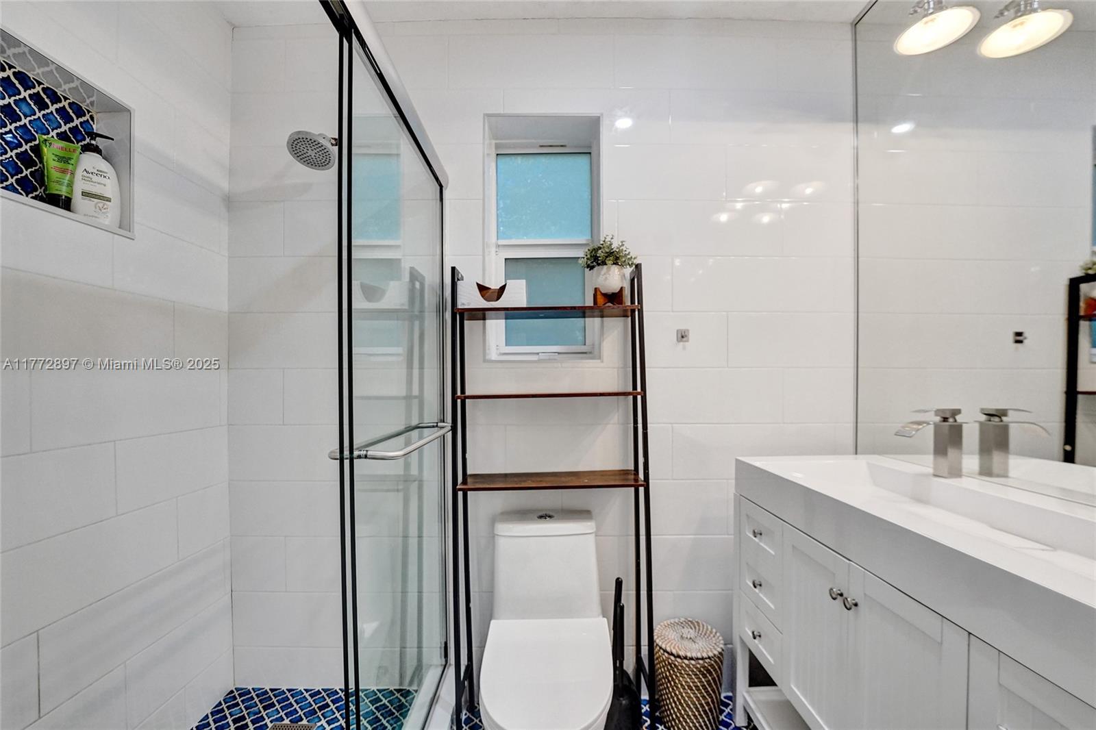 CORAL RIDGE LANDINGS II C - Residential