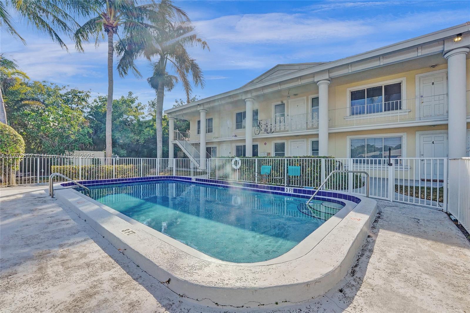 CORAL RIDGE LANDINGS II C - Residential