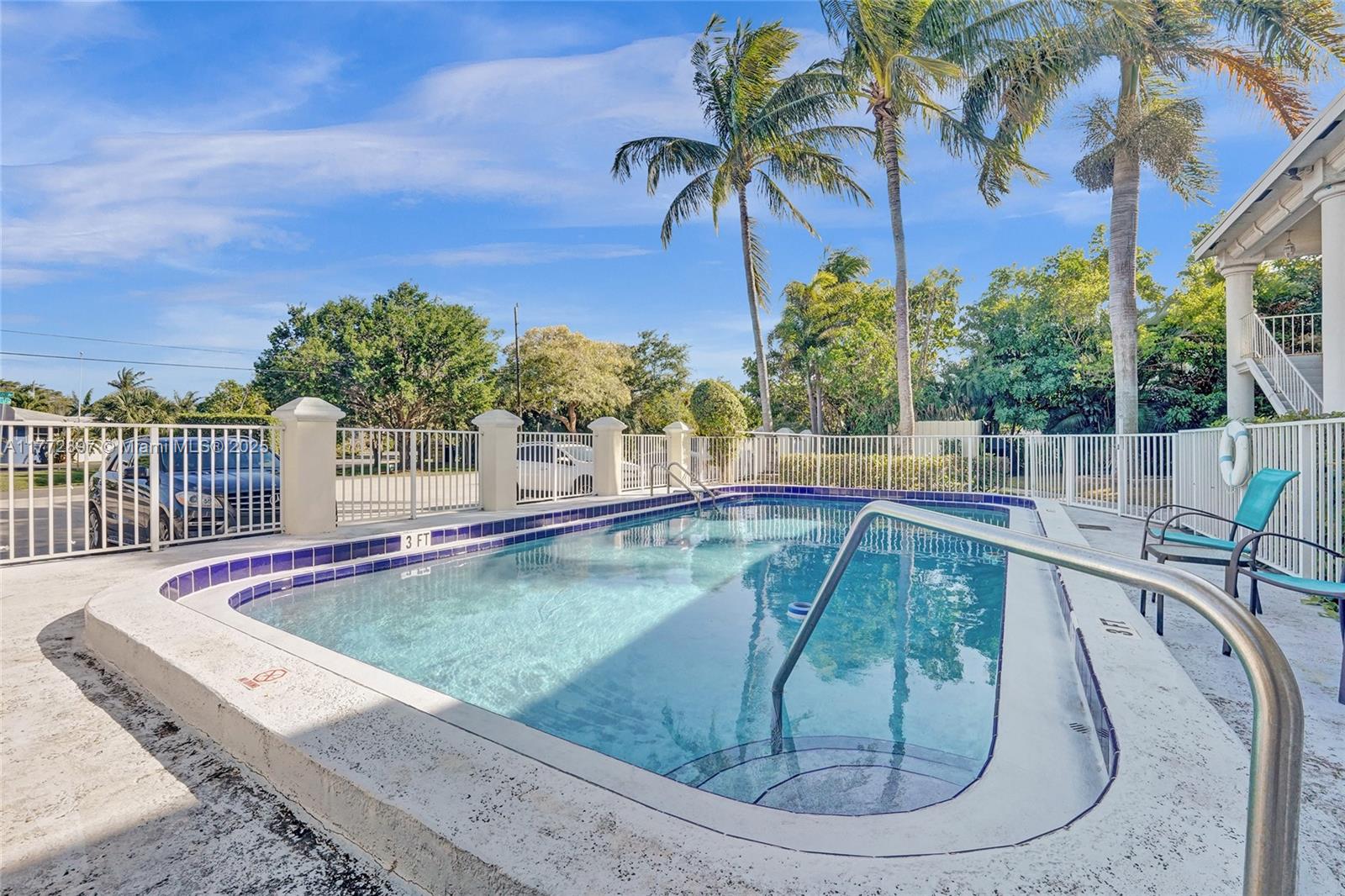 CORAL RIDGE LANDINGS II C - Residential