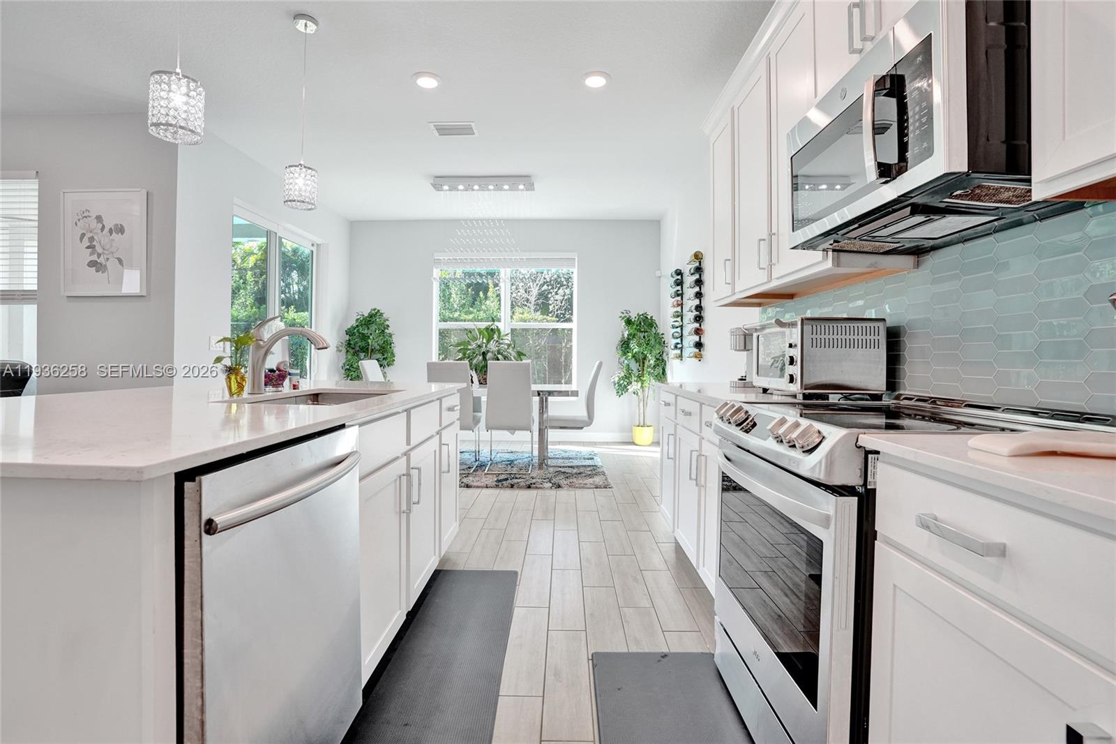 COUNTRY TRAIL PUD - Residential