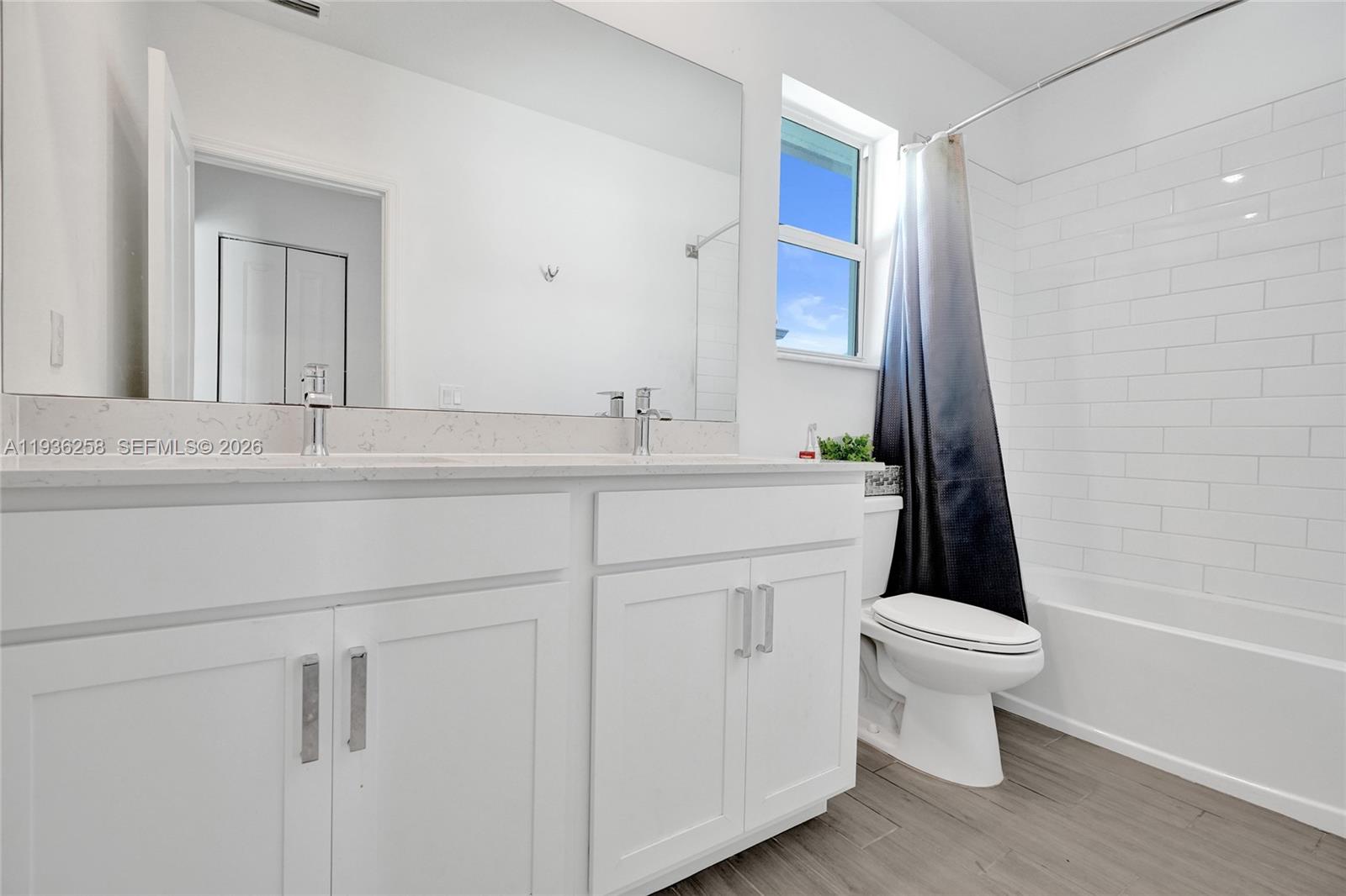 COUNTRY TRAIL PUD - Residential