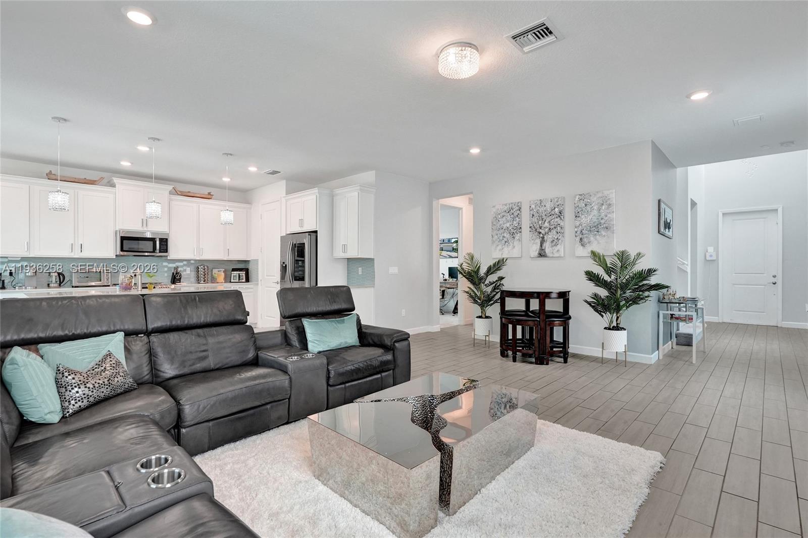 COUNTRY TRAIL PUD - Residential