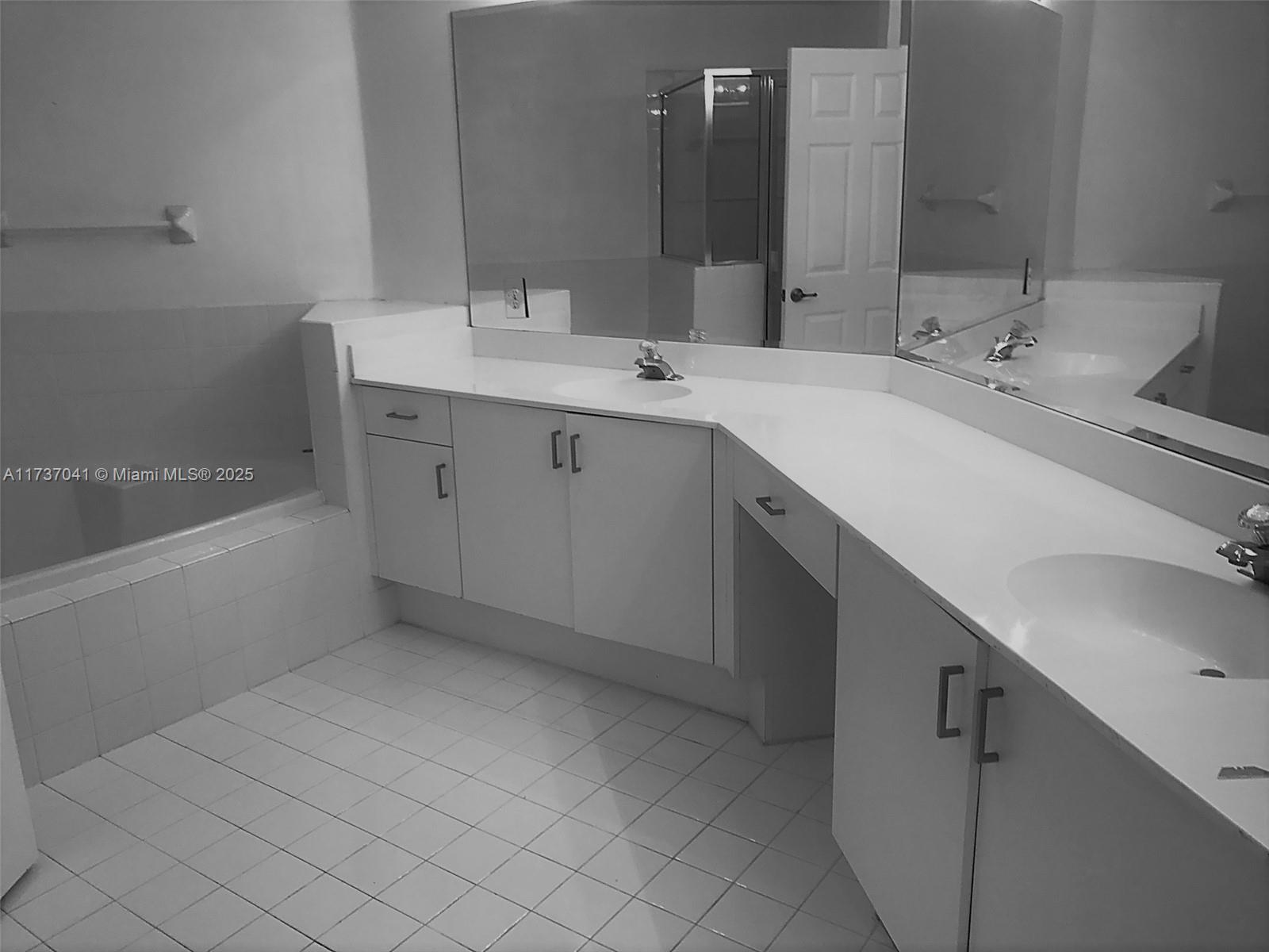 DORAL ISLES ST CROIX 1ST - Residential