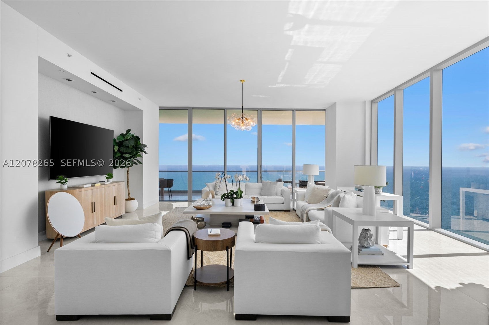 18501 Collins Ave 4304