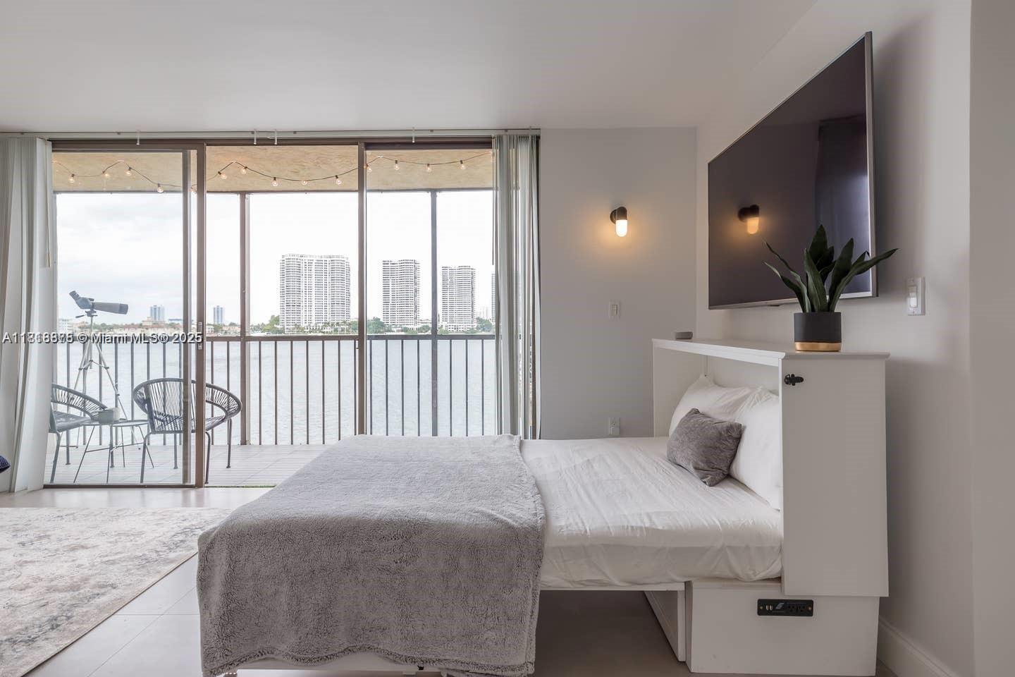 FAIRVIEW HOUSE CONDO - Residential Lease