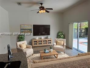 FANTASY REEF - Residential Lease