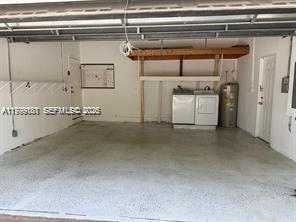 FANTASY REEF - Residential Lease