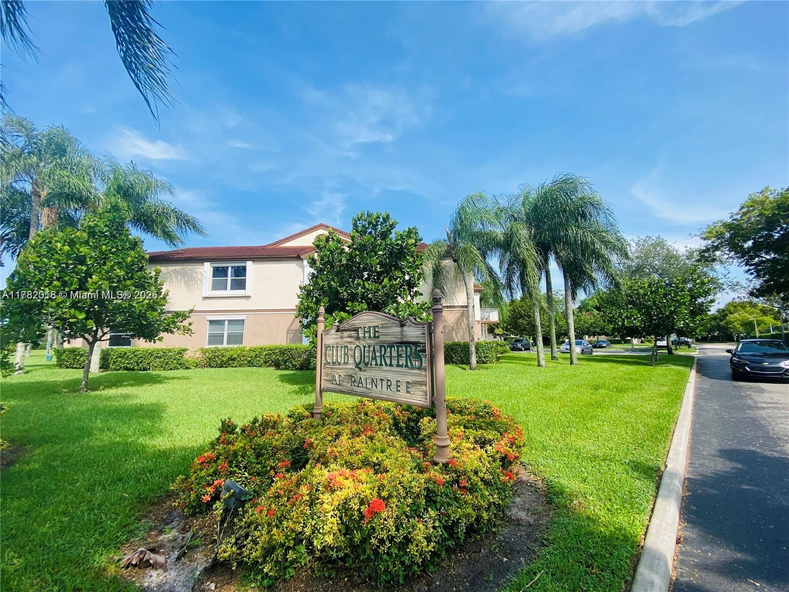 Rental Property at 1226 Sw 113th Ter 201, Pembroke Pines, Miami-Dade County, Florida - Bedrooms: 1 
Bathrooms: 1  - $1,900 MO.