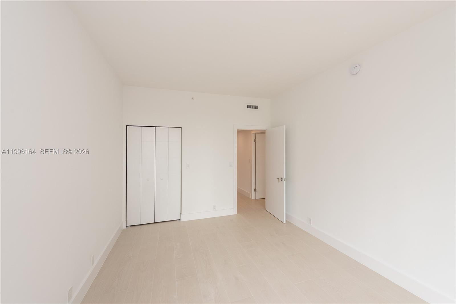 THE EMERALDBAY @ KEY COLO - Residential