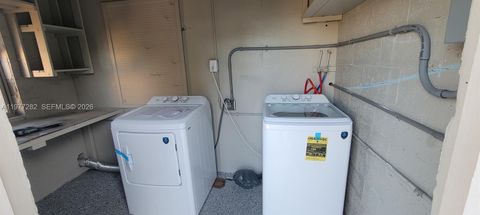 Tiny photo for 142 SE 4th Ave, Boynton Beach, FL 33435 (MLS # A11977282)