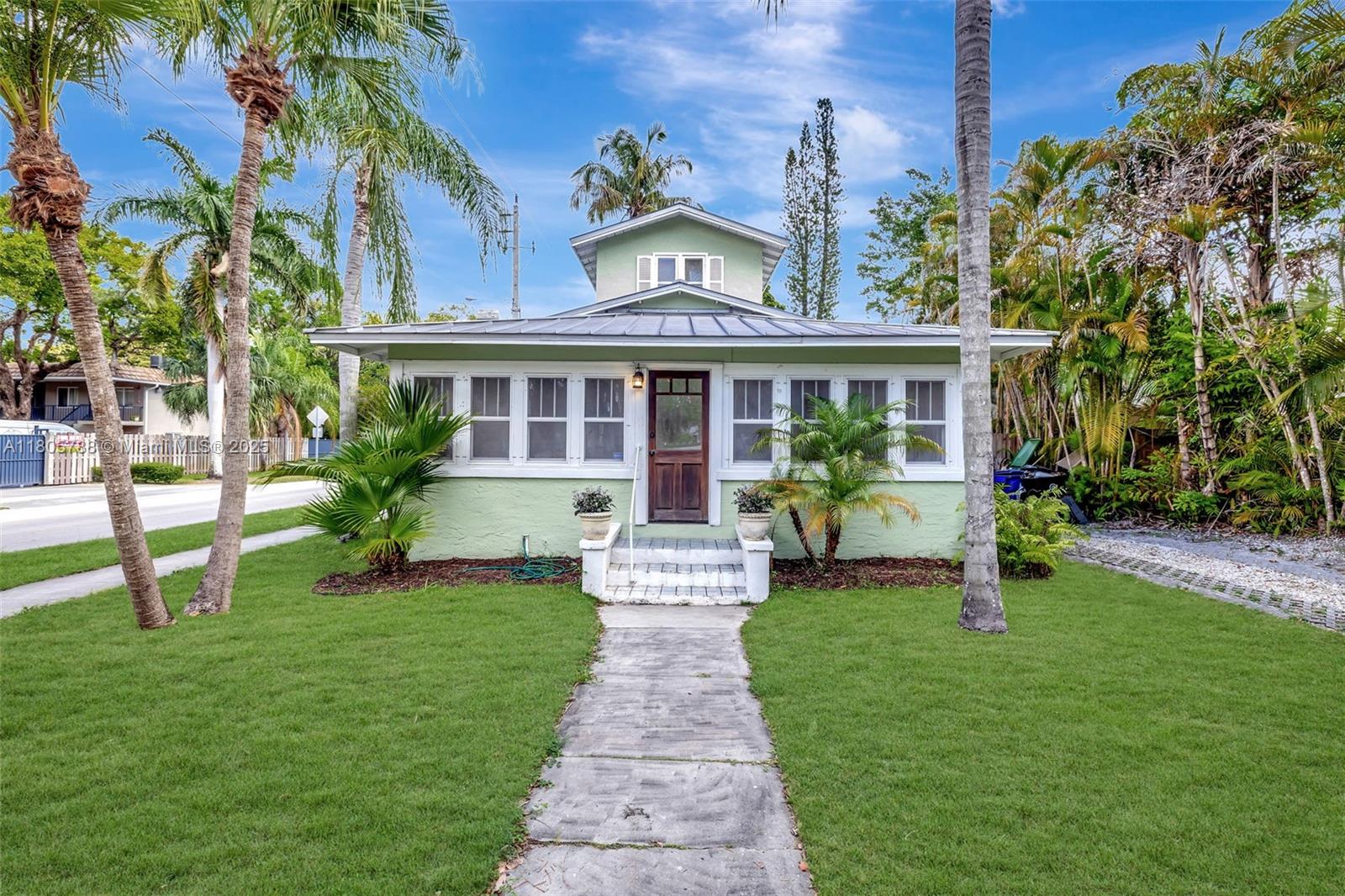 WAVERLY PLACE - Residential