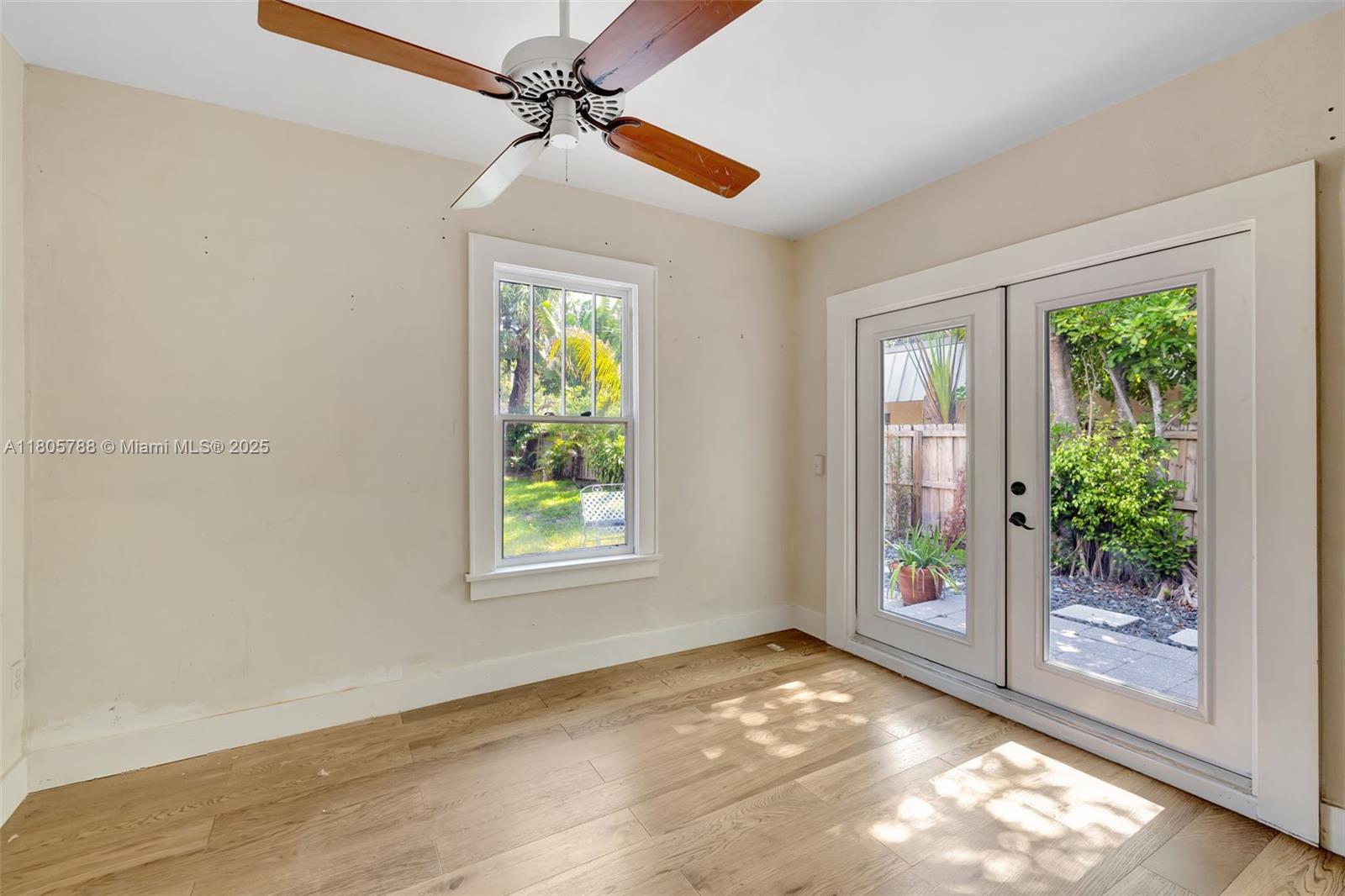WAVERLY PLACE - Residential