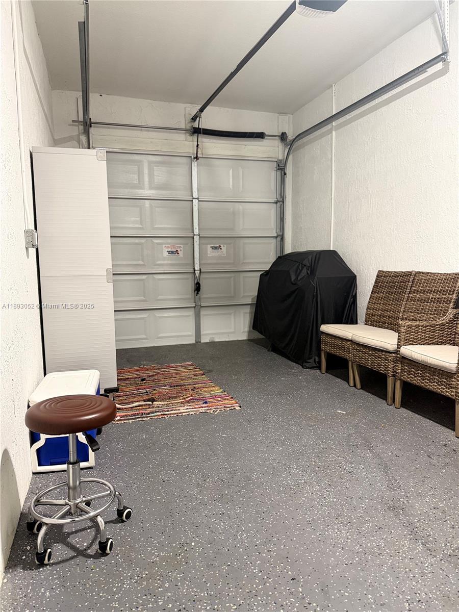 FIRST ADD TO TUSKEGEE PAR - Residential