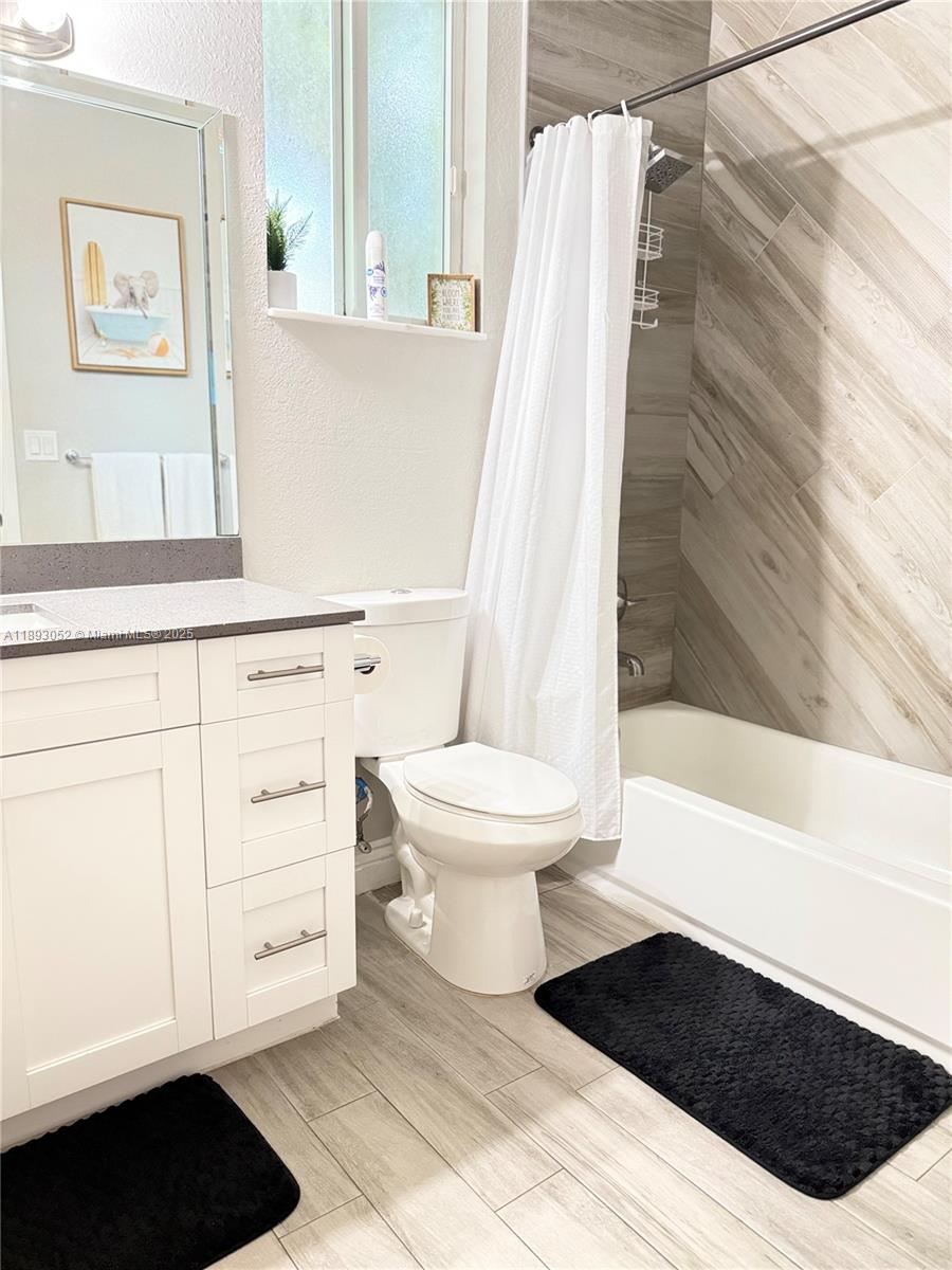 FIRST ADD TO TUSKEGEE PAR - Residential