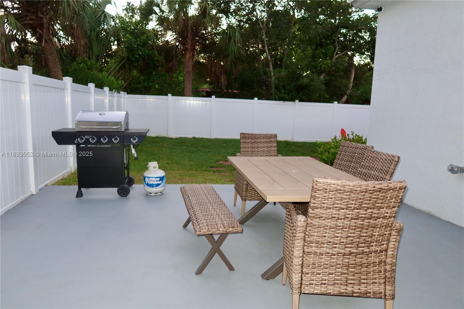 FIRST ADD TO TUSKEGEE PAR - Residential