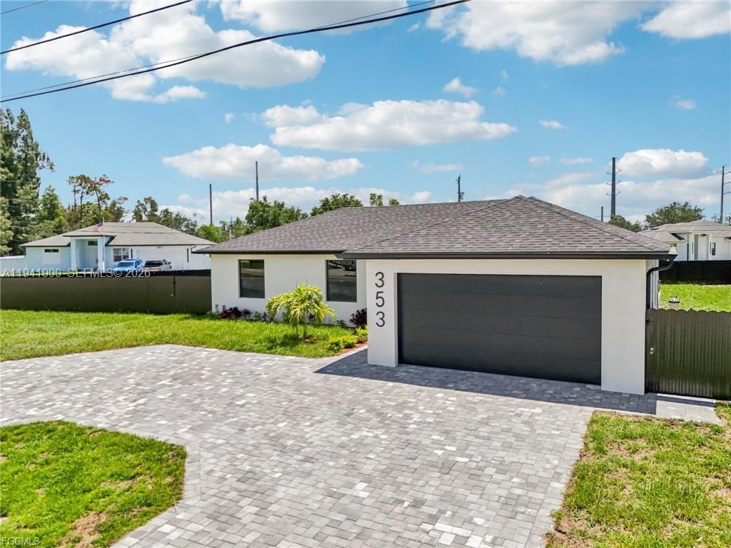 CAPE CORAL - Residential
