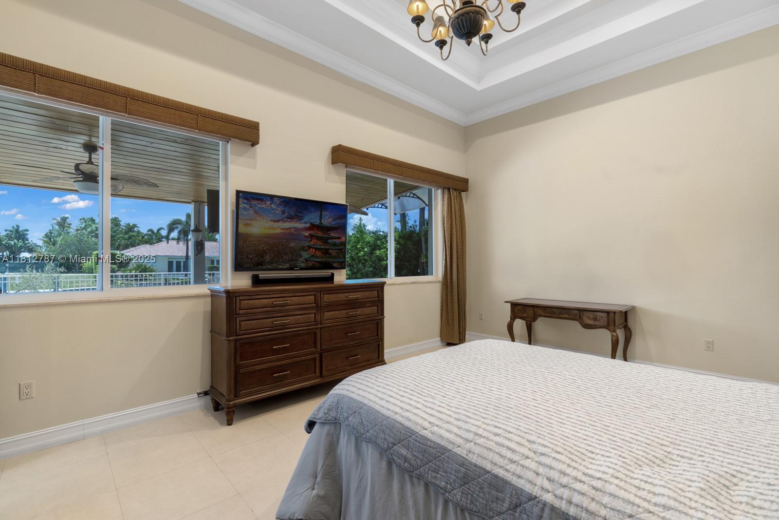 VENETIAN ISLES 3RD SEC - Residential