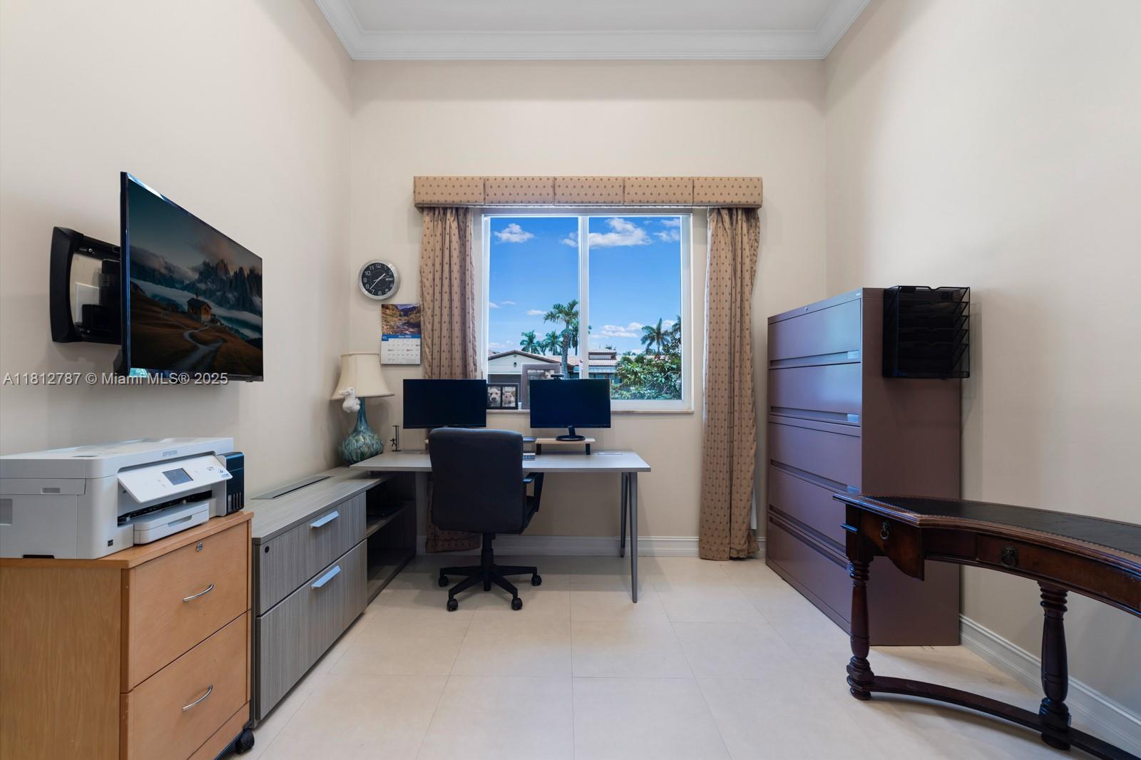 VENETIAN ISLES 3RD SEC - Residential