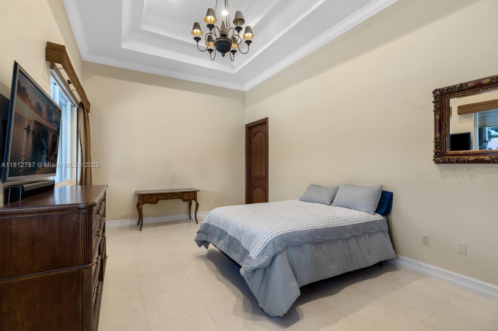 VENETIAN ISLES 3RD SEC - Residential