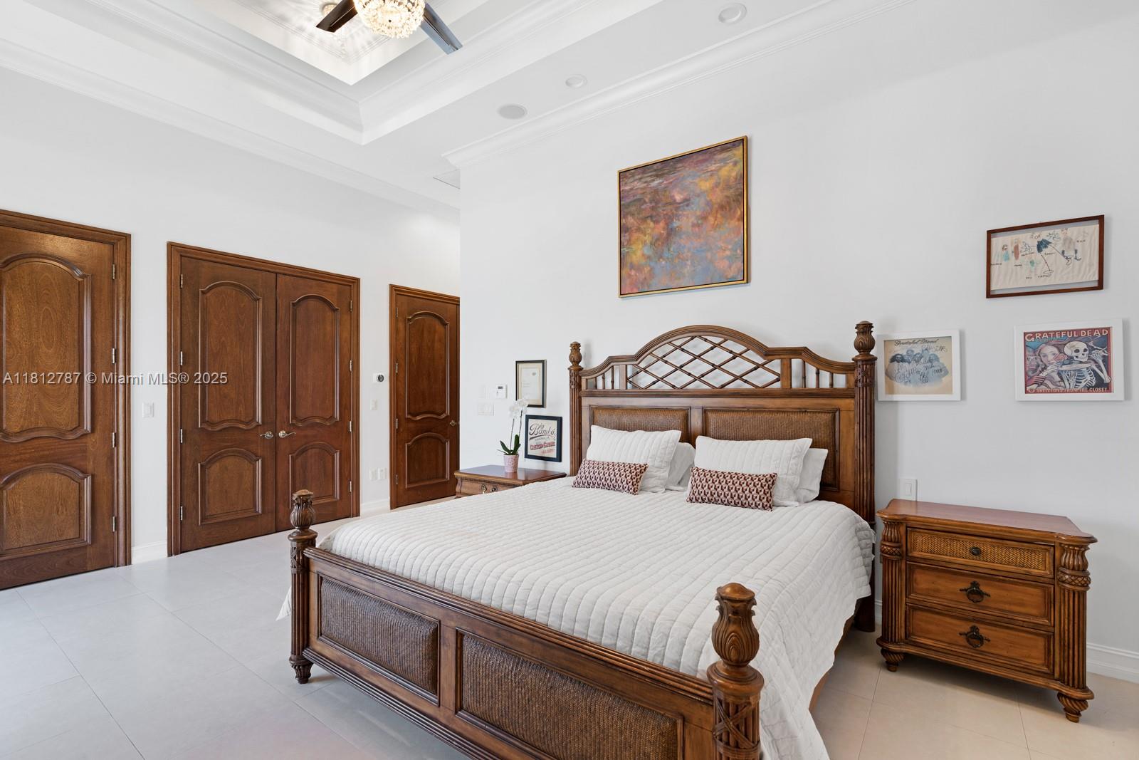 VENETIAN ISLES 3RD SEC - Residential